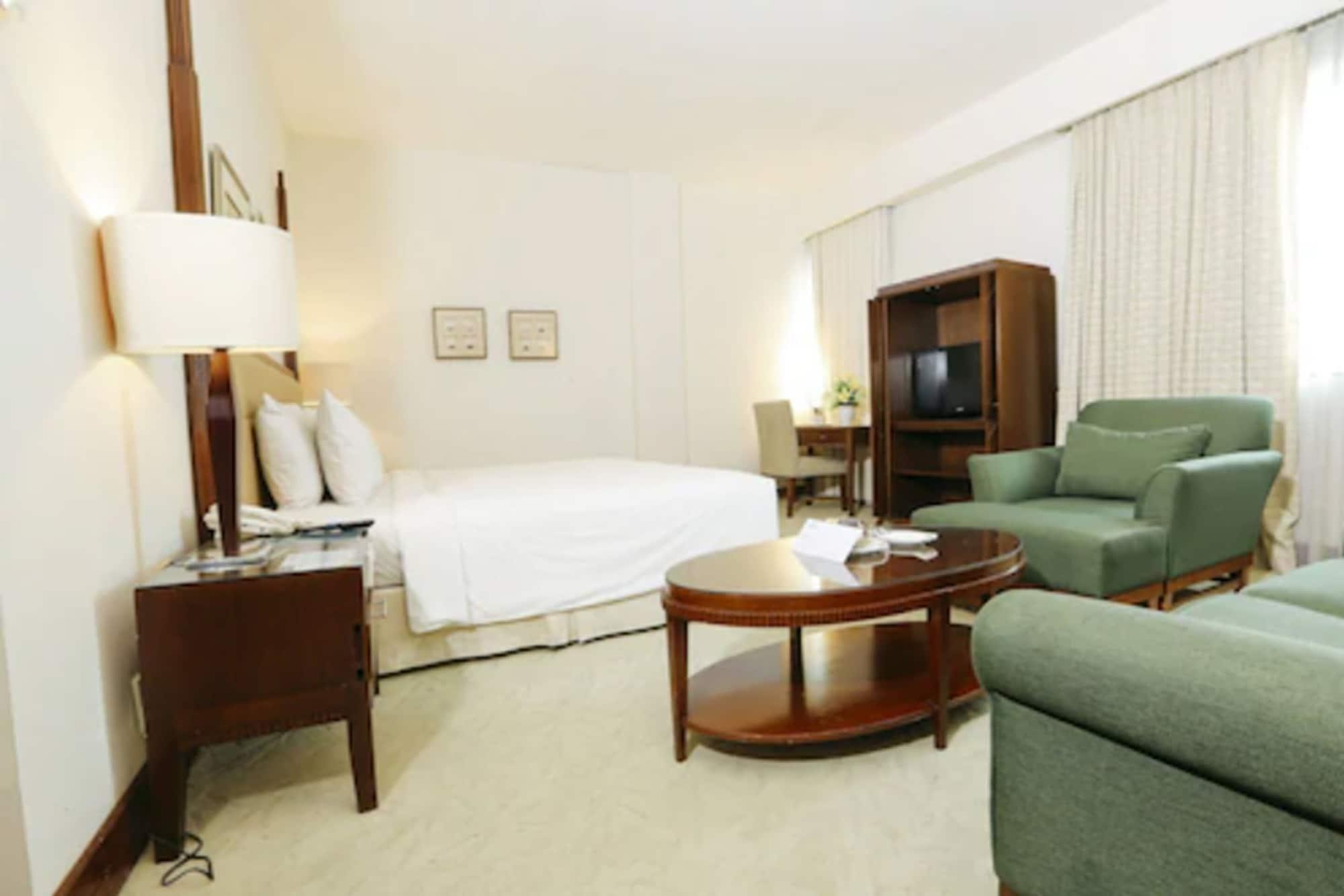 Hotel Santika Pontianak Exterior photo